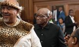 Oud-president Jacob Zuma bij de rechter, op 8 april. Die oordeelde een dag later dat  Zuma mag meedoen aan de aankomende verkiezingen. 