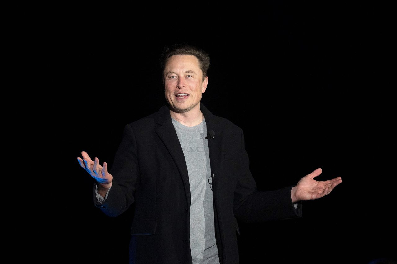 De man die Twitter koopt: de 7 gezichten van Elon Musk