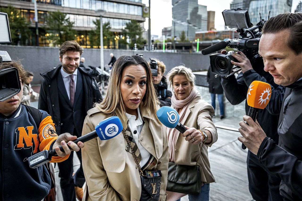 Glennis Grace woensdag bij aankomst bij de rechtbank in Amsterdam.