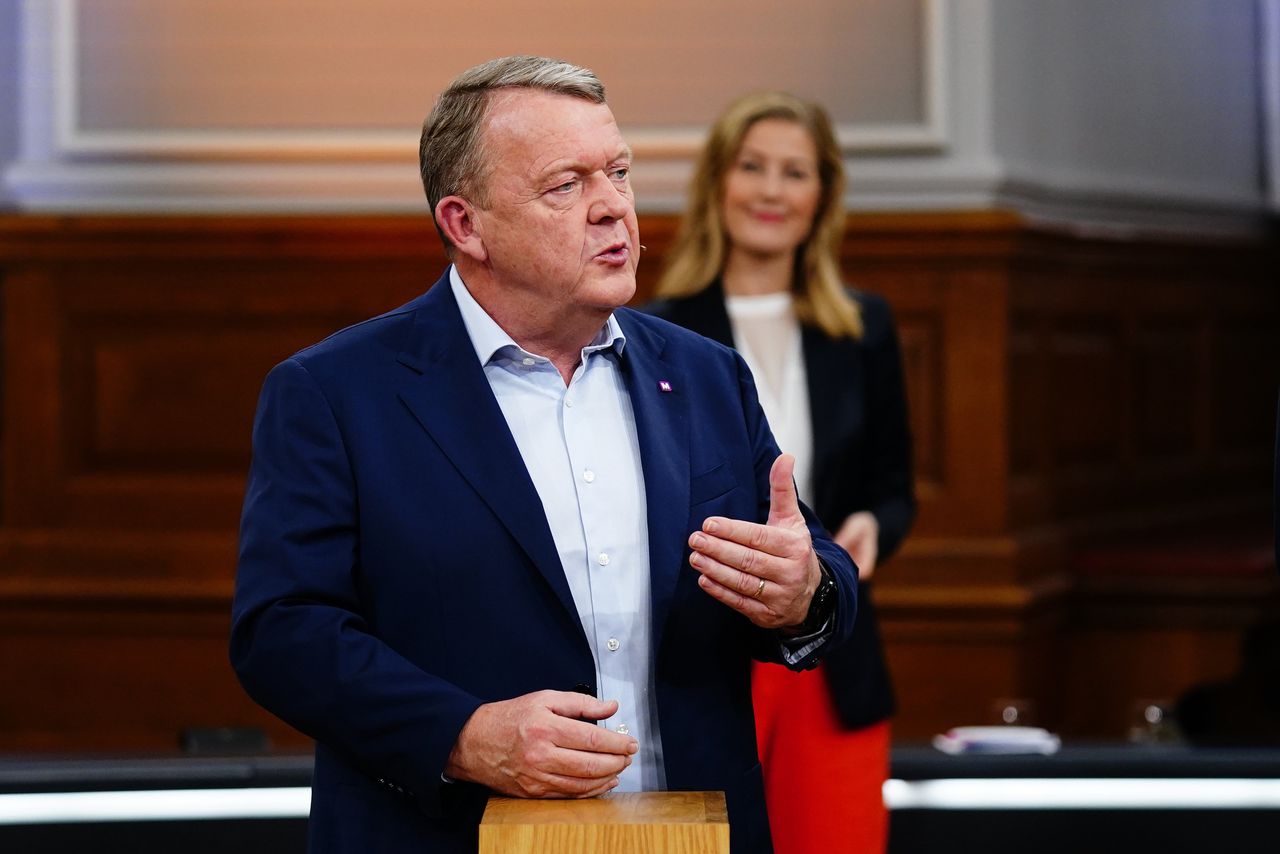 Oud-premier en leider van de nieuwe centrumpartij Gematigden Lars Løkke Rasmussen tijdens een debat in aanloop naar de Deense parlementsverkiezingen.