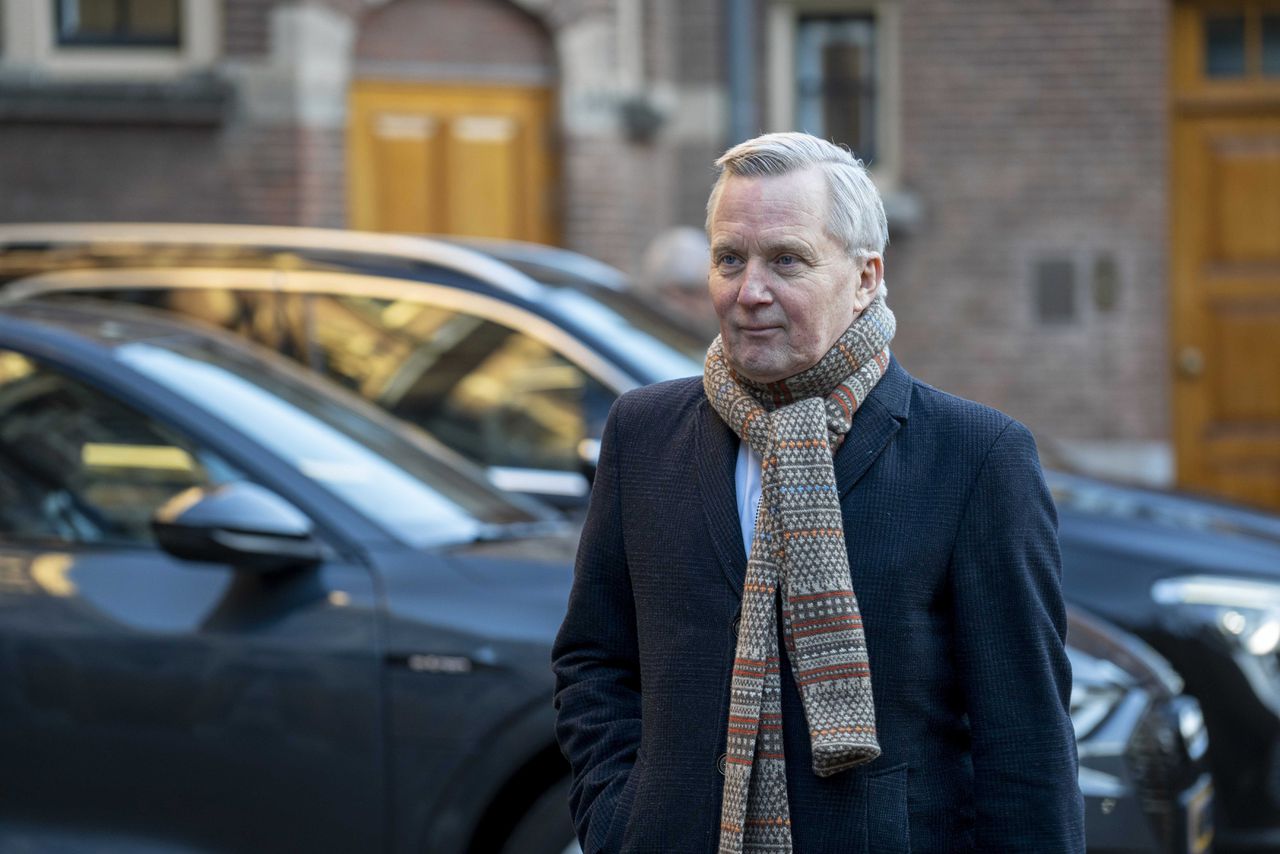 Staatssecretaris Eric van der Burg (Justitie, VVD) op het Binnenhof.