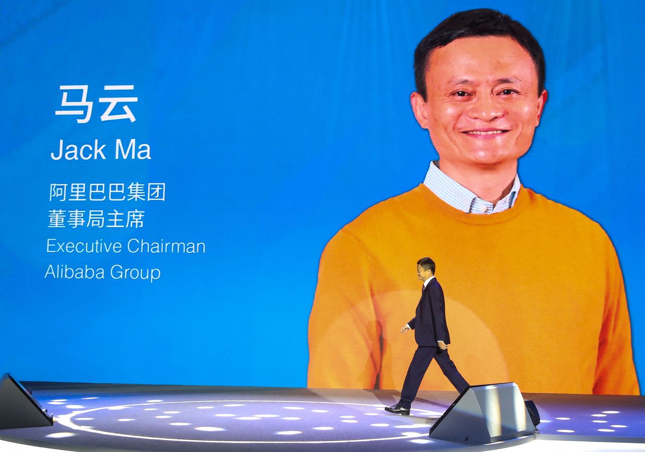 Jack Ma heeft in een herstructurering van de aandelenstructuur zijn stemmeerderheid uit handen gegeven.