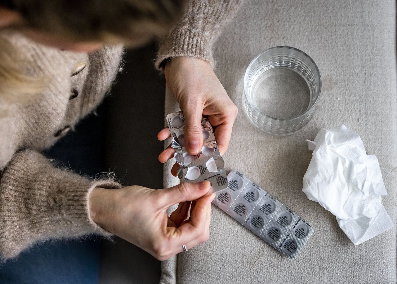 Het aantal mensen dat zich bij de huisarts meldt met griepachtige klachten neemt verder toe.