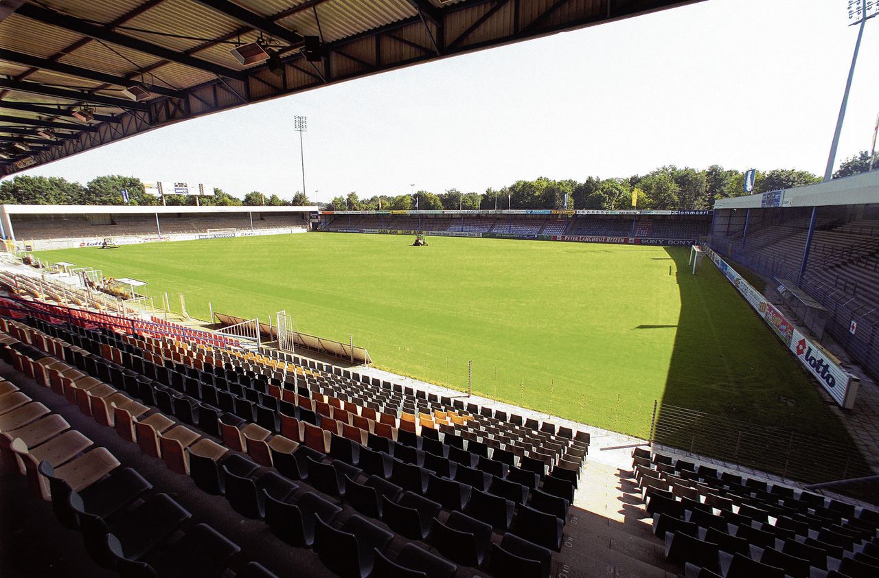 Fortuna Sittard speelde tot de herfst van 1999 in stadion De Baandert, dat het jaar erop werd afgebroken.