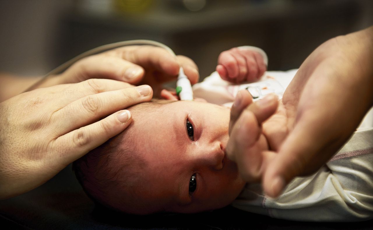 Het sluimerende virus CMV kan kinderen doof maken