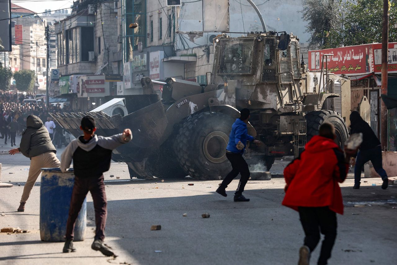 Het kamp bij Jenin geldt als militant bolwerk op de Westelijke Jordaanoever en was afgelopen jaar meermaals het middelpunt van Israëlische invallen.