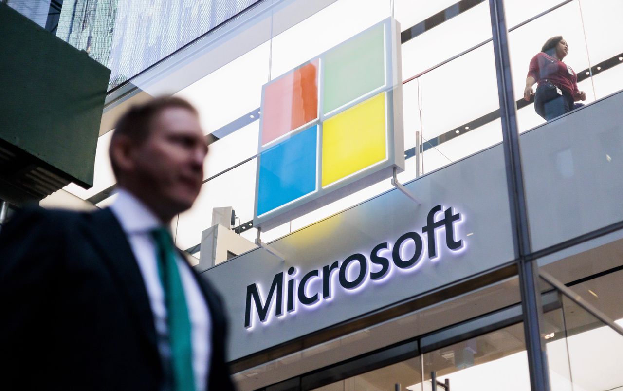 Ook in 2022 schrapte Microsoft banen, maar toen ging het om 1 procent van het totale aantal.