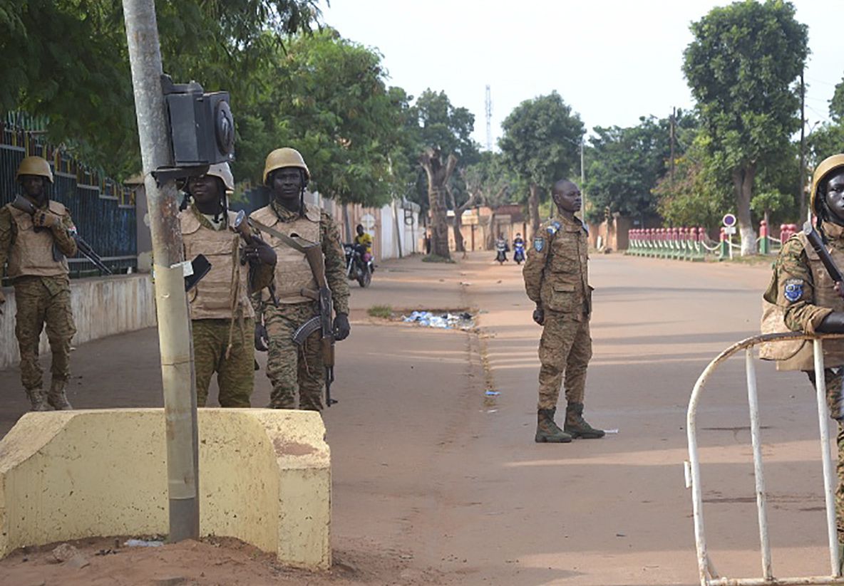 Militairen in Burkina Faso tijdens de staatsgreep in het Afrikaanse land in het najaar van 2022.