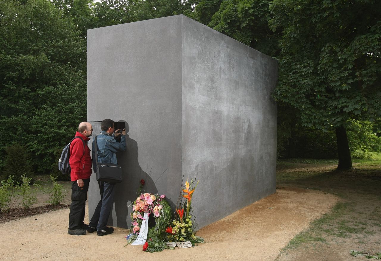 Monument voor homoseksuele slachtoffers van de nazi’s in Berlijn