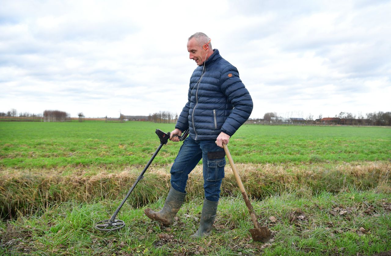 Richard Bruinsma vertrok vanochtend om vijf uur uit Sneek om naar de schat te zoeken in Ommeren.