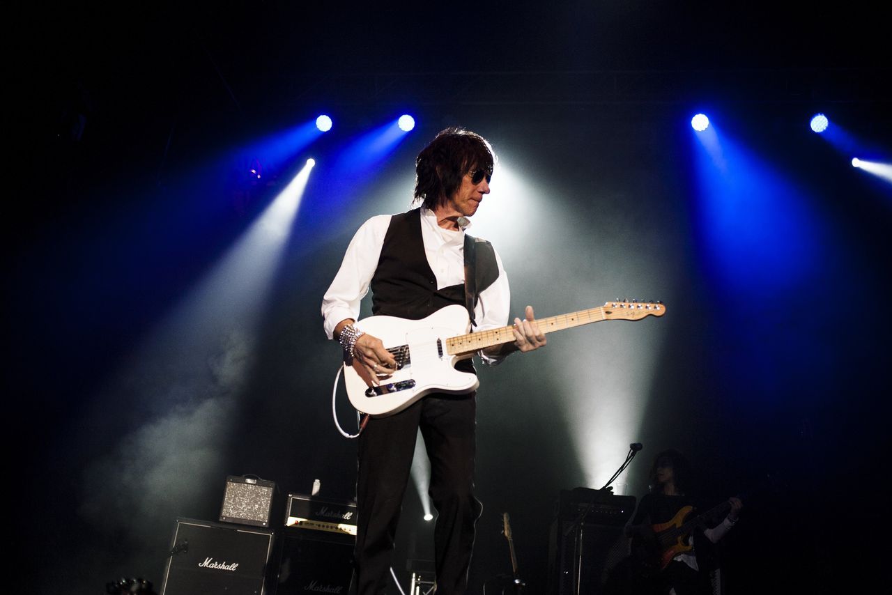 Jeff Beck tijdens een optreden op het 25ste Bluesfest in Byron Bay, Australië in 2014.