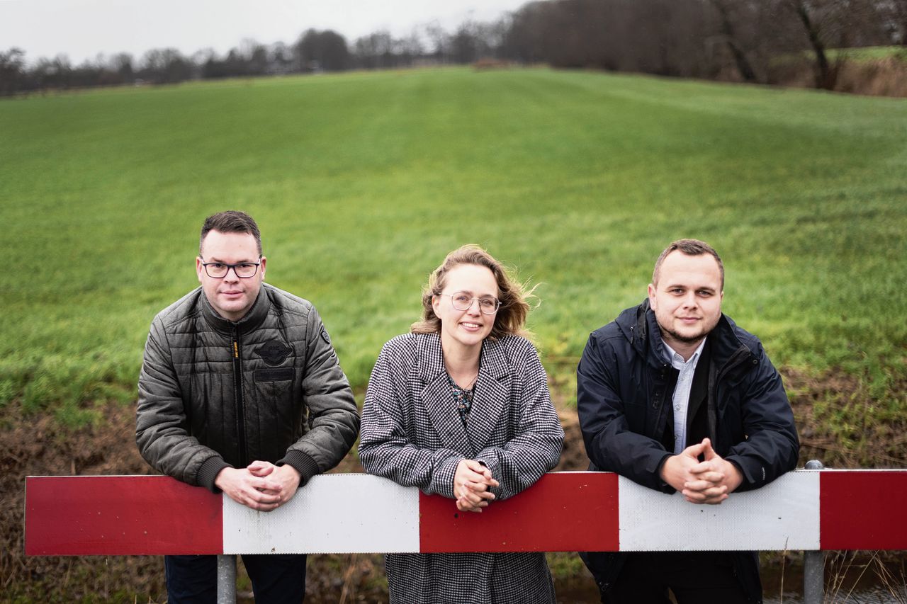 Drijvende krachten achter de regionale beweging ‘R49’: Wim van Wegen uit Noordoostpolder, Marieke Vellinga uit Súdwest Fryslân en Joey Koops uit Emmen.