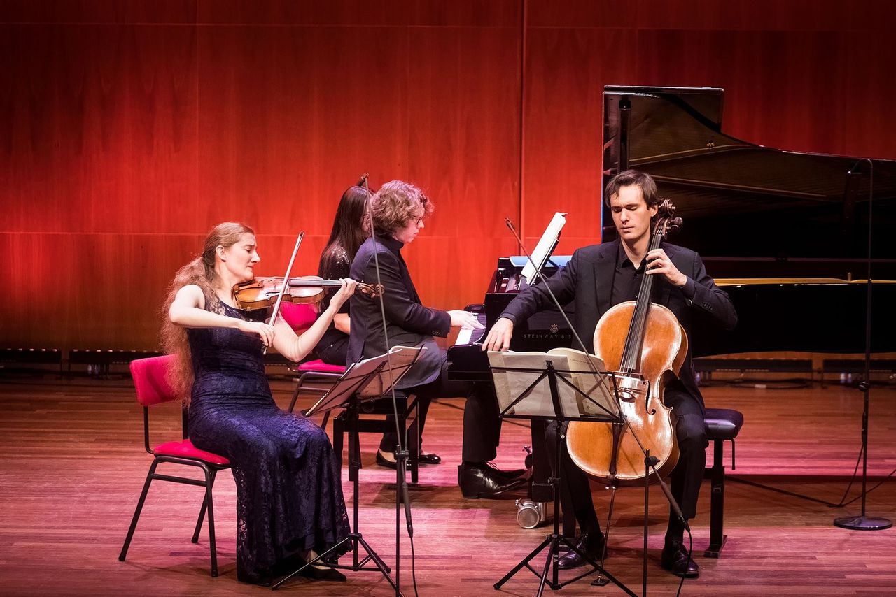 Het Van Baerle Trio tijdens een concert in 2017.