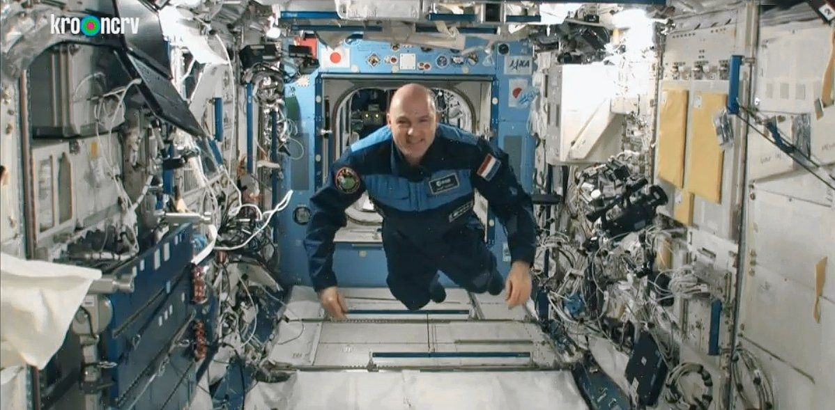 André Kuipers in 2012 in ruimtestation ISS.