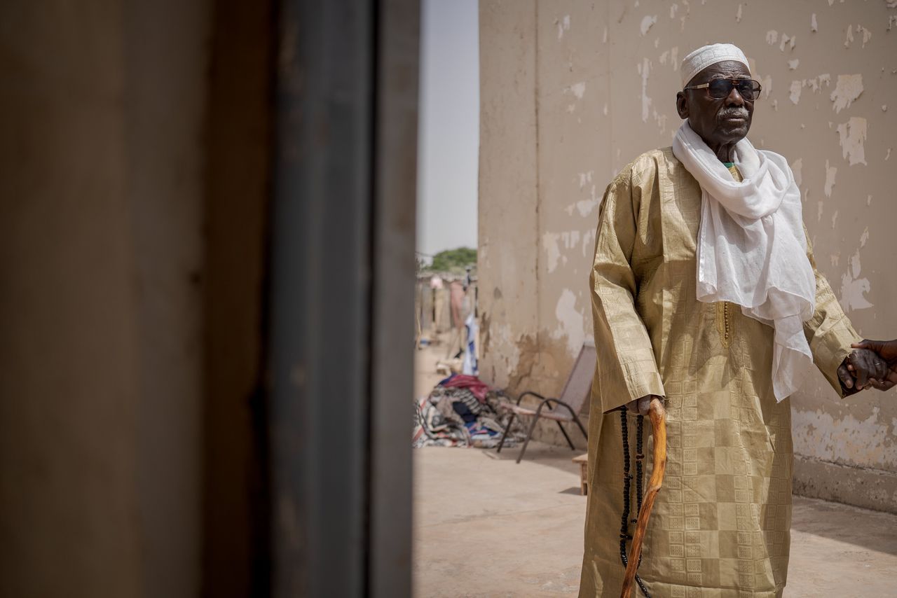 De vader van Birame Senghor vocht in de Tweede Wereldoorlog in het Franse leger. In 1944 werd hij bij een ‘opstand’ door Franse officieren doodgeschoten. Senghor strijdt voor zijn eerherstel.