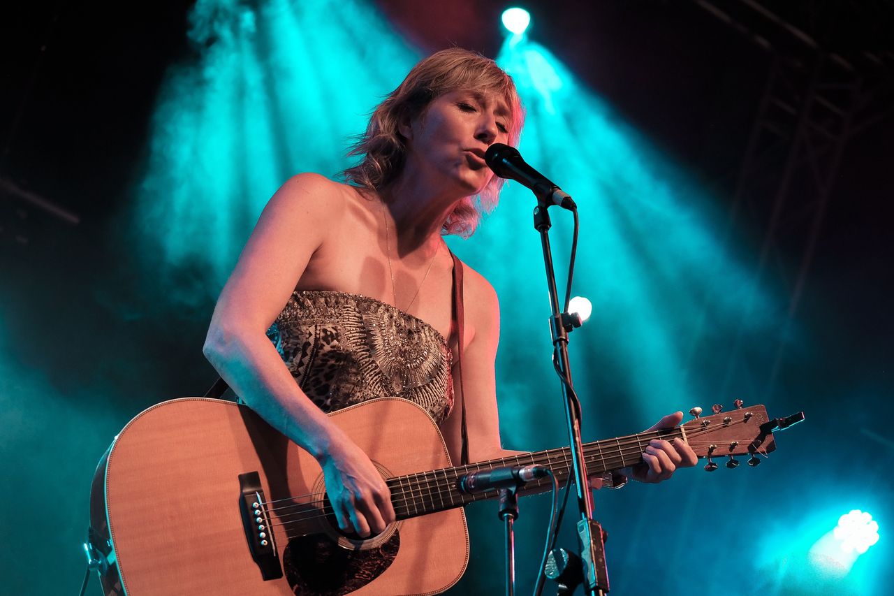 Martha Wainwright tijdens een concert in de VS.