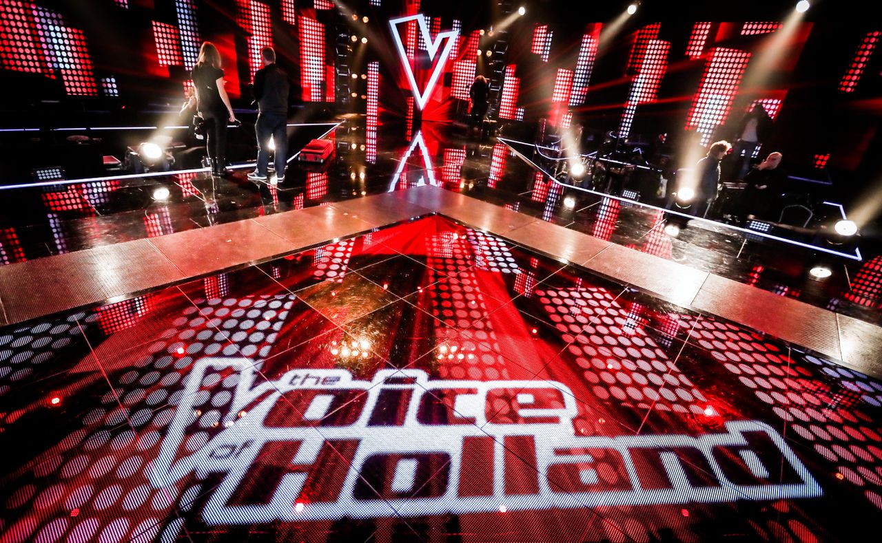 In januari stopte RTL met de opnames van de Voice.