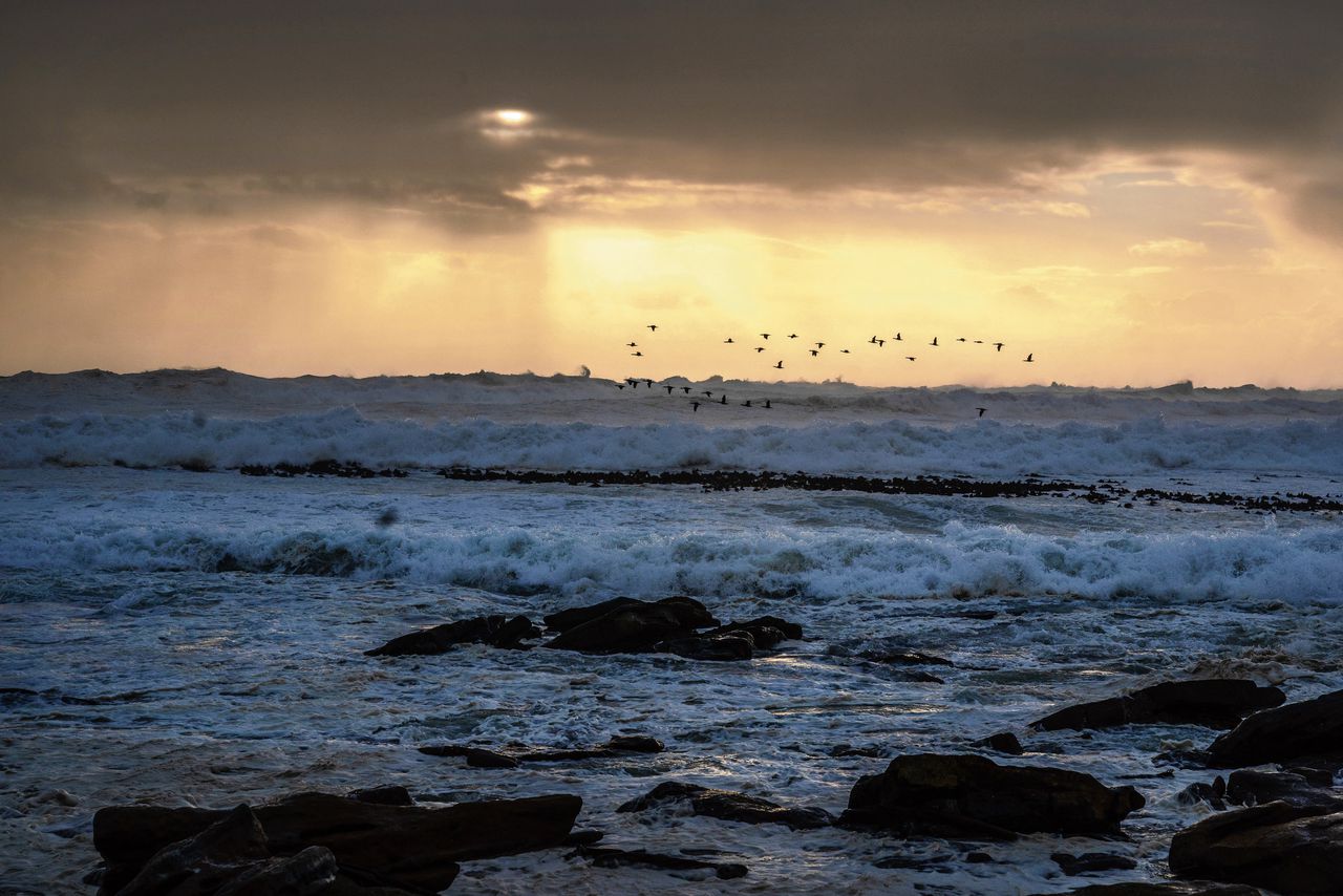 De Atlantische kust in Zuid-Afrika. Hier nemen de overstromingskansen sneller toe dan in Nederland, net als in „Zuid-Europa en delen van Australië”, waar minder vaak hoge waterstanden voorkomen.