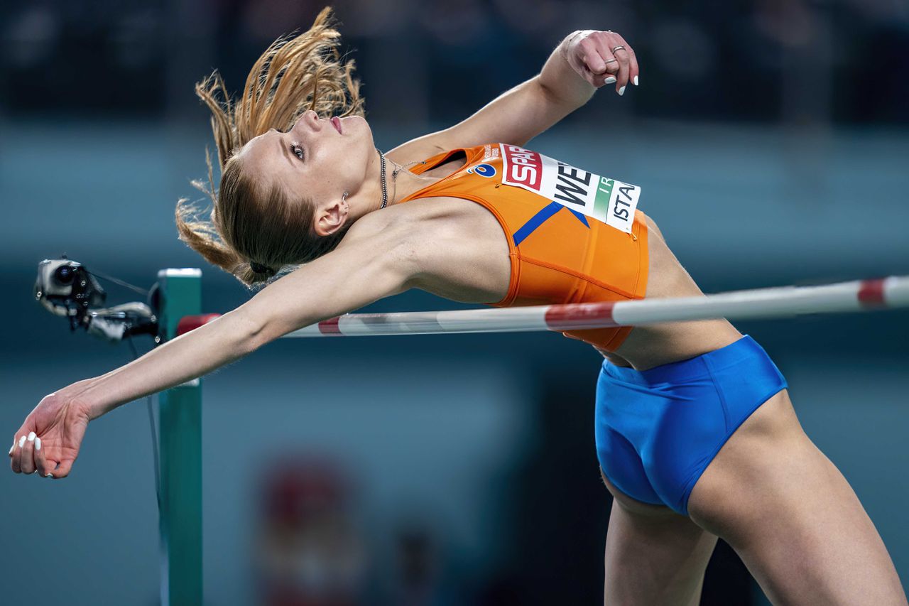 Weerman behaalde de 1,91 meter, 1,94 meter en 1,96 meter alle drie bij haar eerste poging.