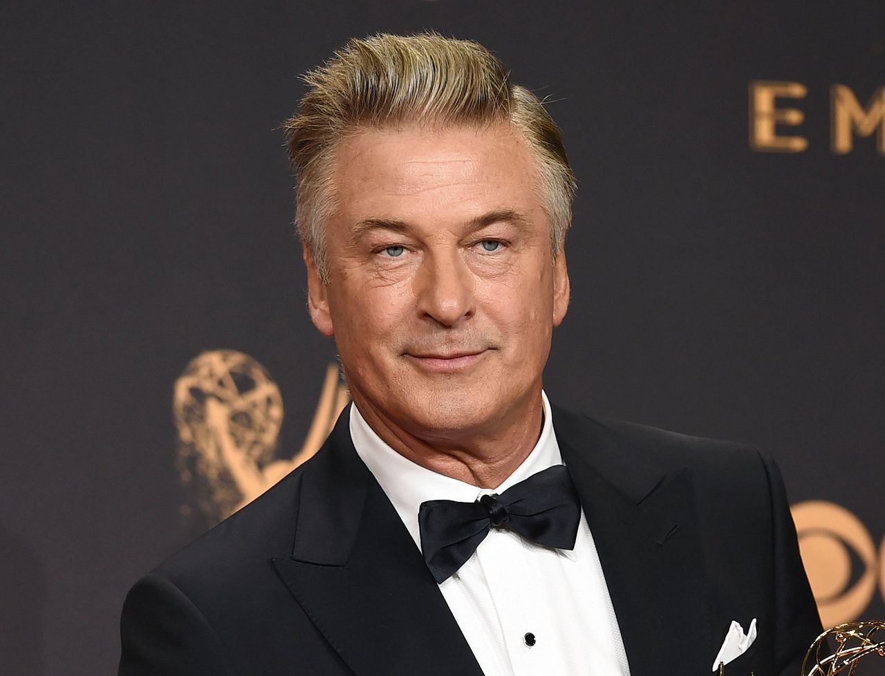 Op set van de film 'Rust' schoot Alec Baldwin een cameravrouw dood met een vuurwapen dat bedoeld was als rekwisiet.