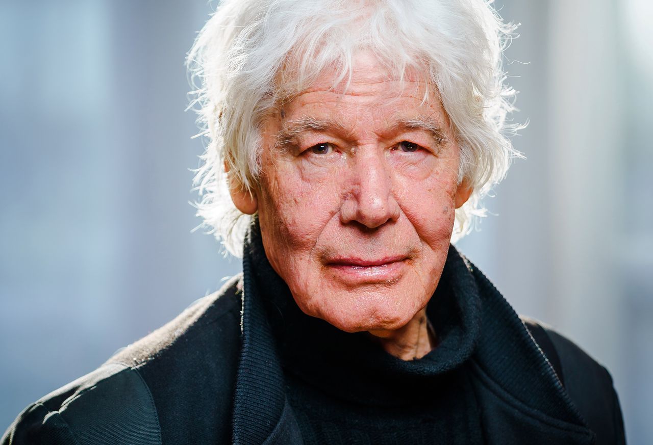 Paul van Vliet was zanger, acteur, ondernemer, schrijver en ambassadeur van Unicef.