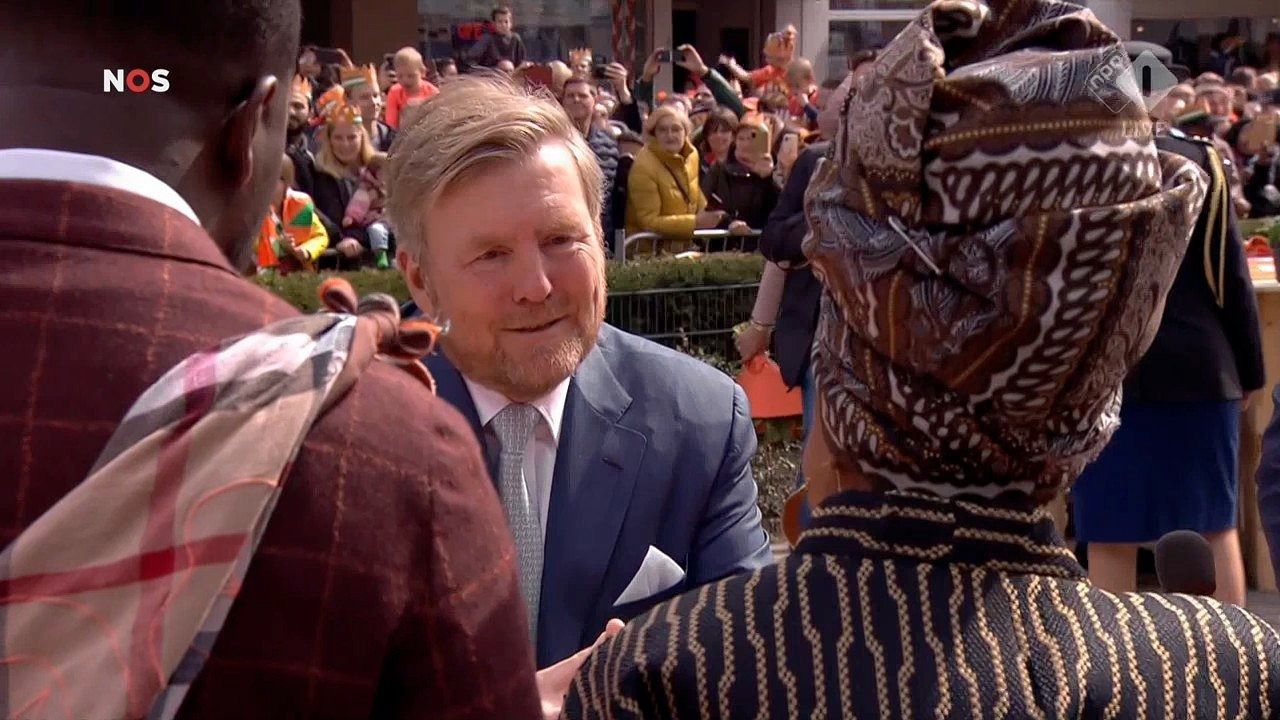 De rijkste familie van Nederland vierde in de armste stad de duurste Koningsdag ooit