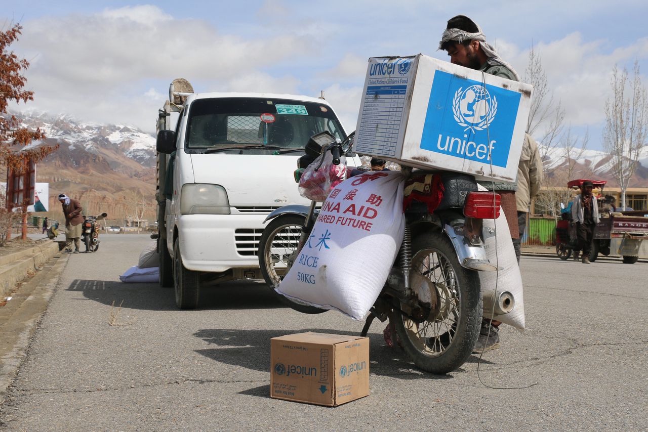 Onder meer het kinderfonds van de Verenigde Naties (UNICEF) biedt humanitaire hulp in Afghanistan.