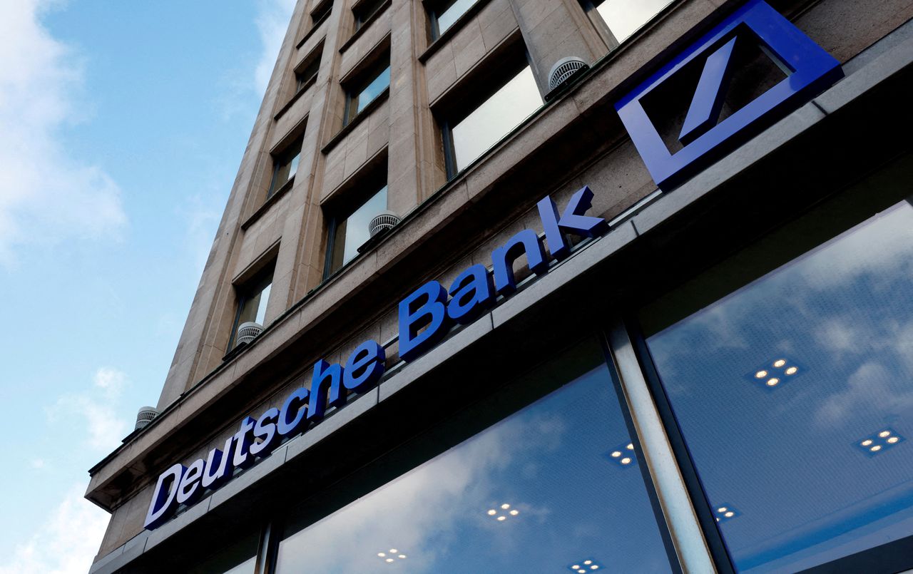 De Deutsche Bank is vaker in opspraak gekomen door schandalen waar de bank miljardenboetes voor heeft gekregen.