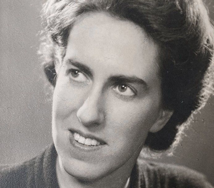 Hetty Hertzberger in 1947, inmiddels echtgenote van Albert Leydesdorff, eerder gehuwd met Bert de Beer.