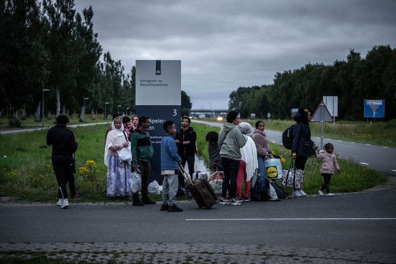 De IND zegt vooral de stijging van asielzaken niet aan te kunnen.