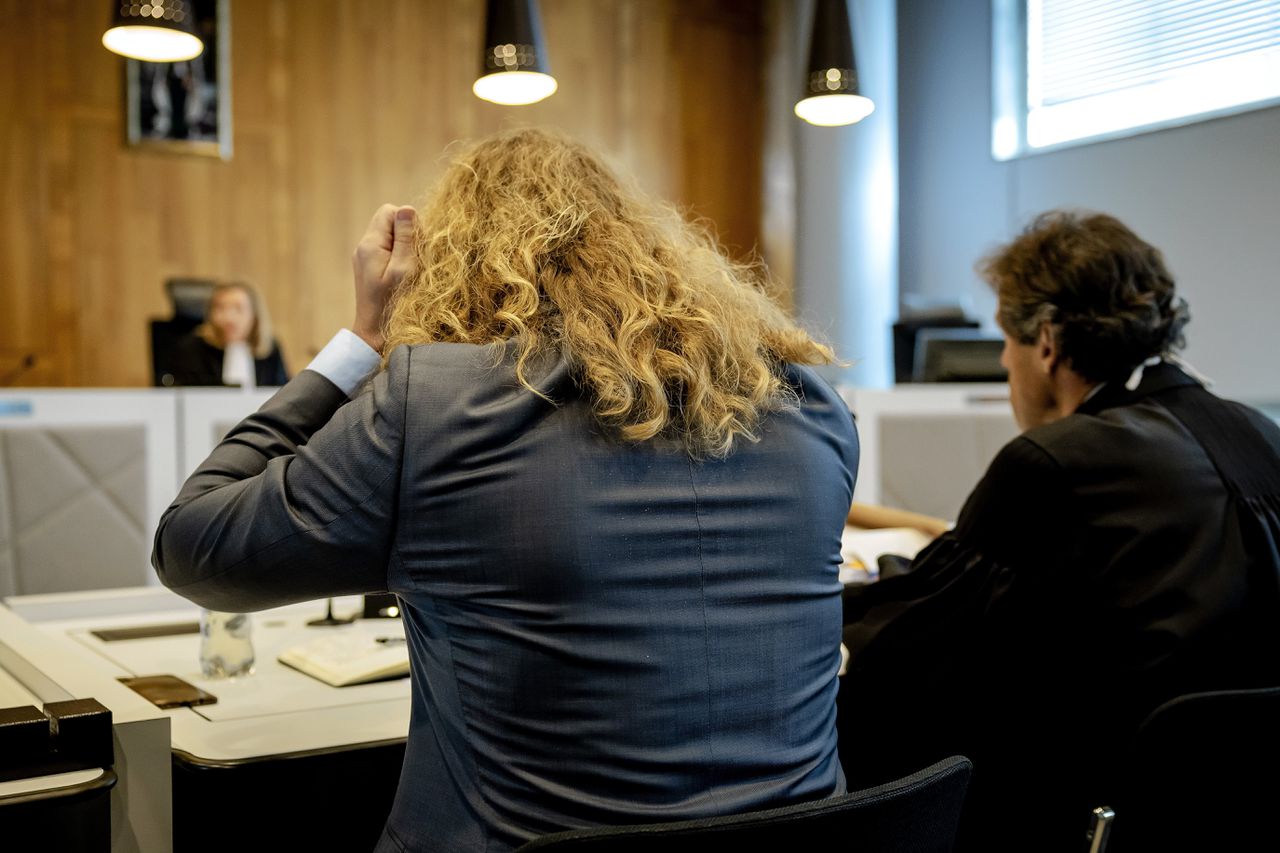 Spermadonor Jonathan M. in de Haagse rechtbank.