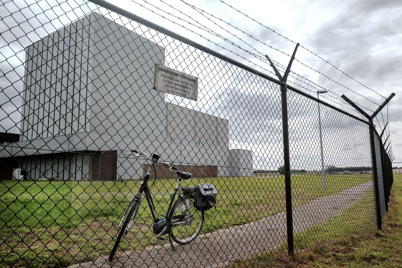 De kerncentrale in Dodewaard werd in 1997 stilgelegd. Vanaf 2045 zal de centrale worden gesloopt.