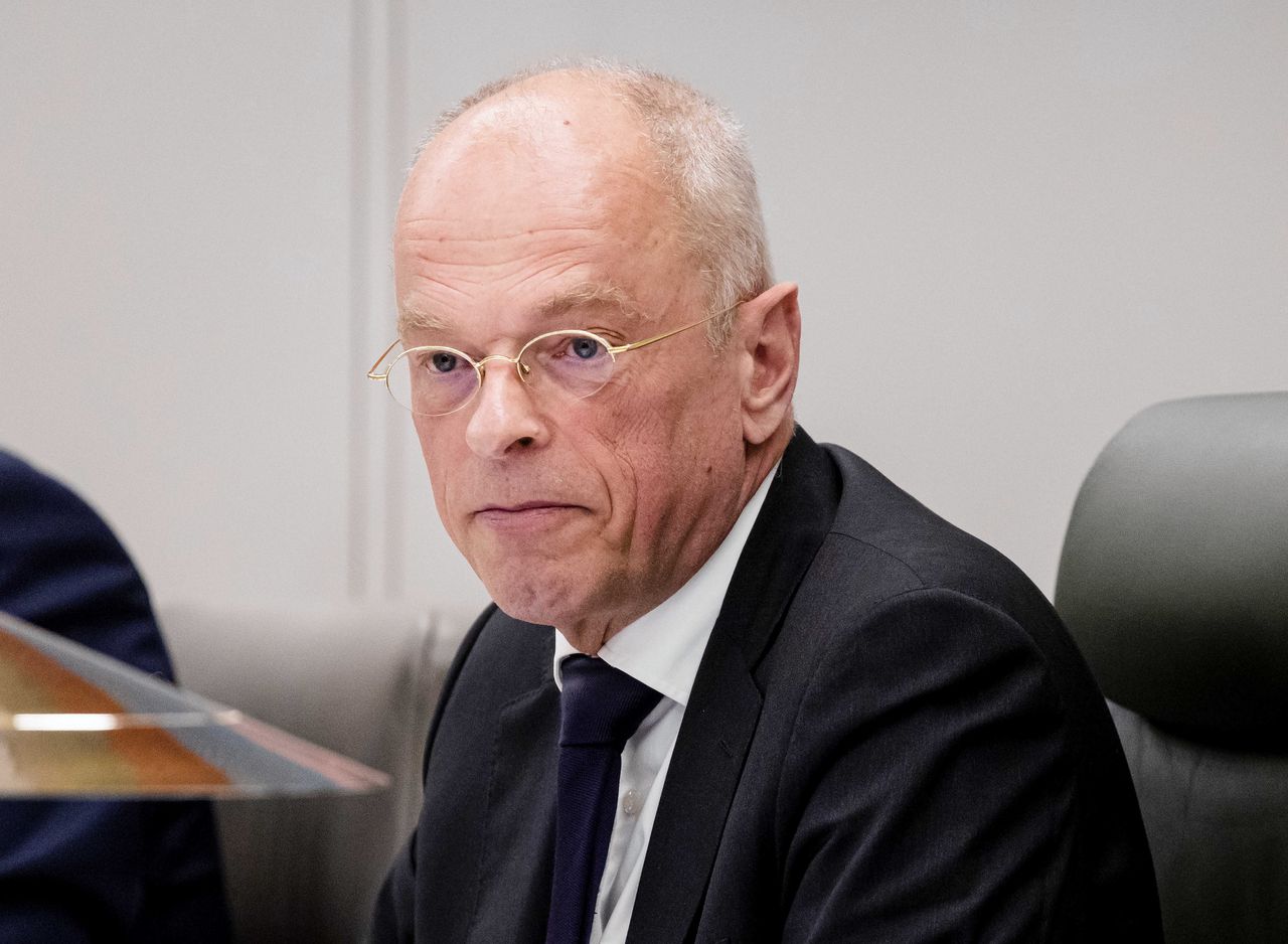 Griffier van de Eerste Kamer sprak voorzitter Jan Anthonie Bruijn al veel langer aan op zijn gedrag