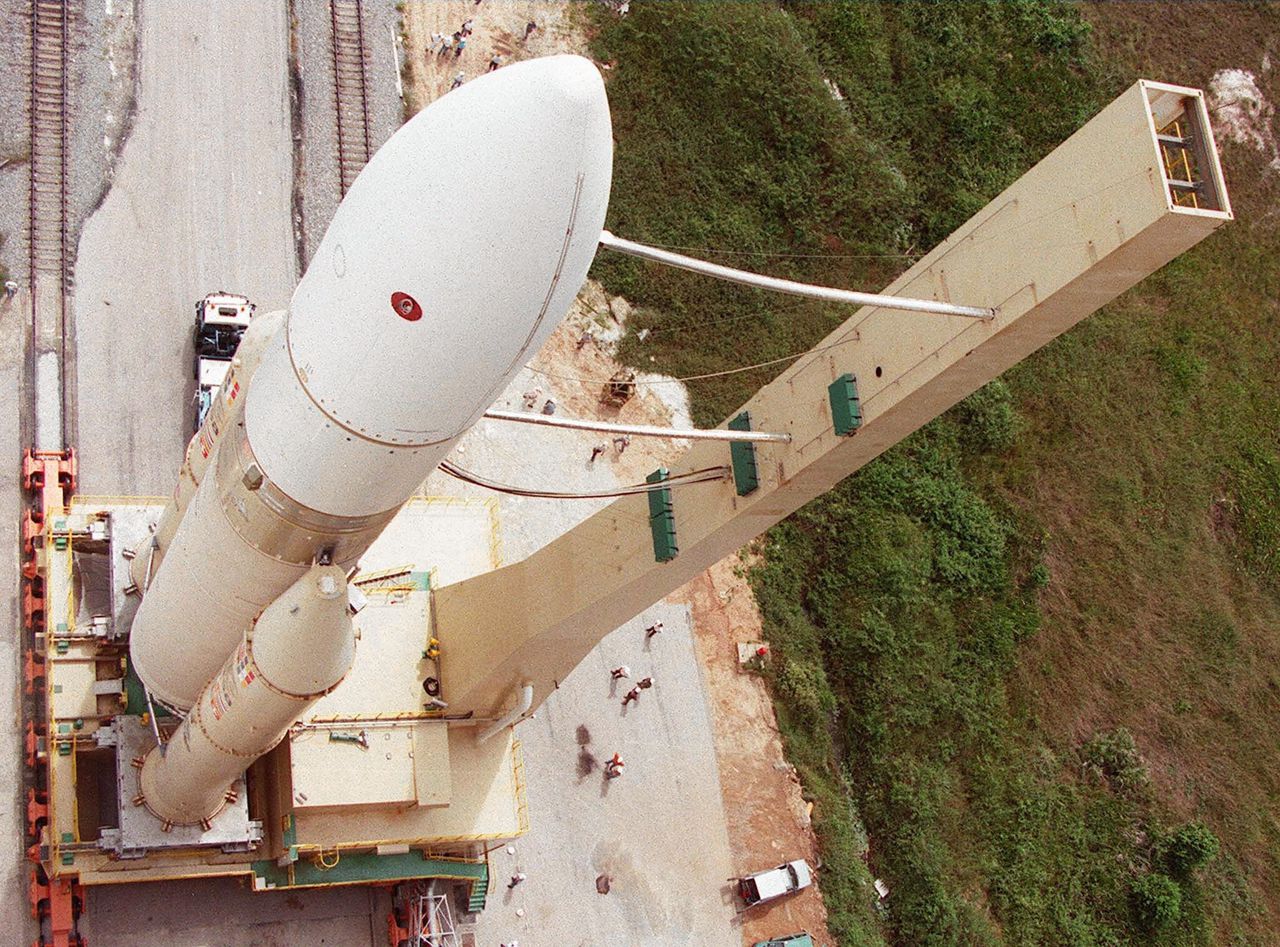 In de nacht van vrijdag op zaterdag (Nederlandse tijd) gaat in Frans Guyana de allerlaatste Ariane 5-raket de lucht in. Haar opvolger laat nog op zich wachten.