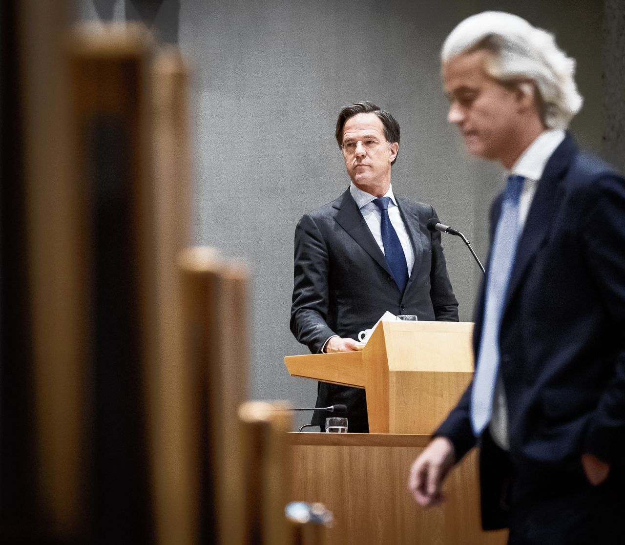 Premier Mark Rutte (VVD) en PVV-leider Geert Wilders tijdens een debat in de Tweede Kamer.