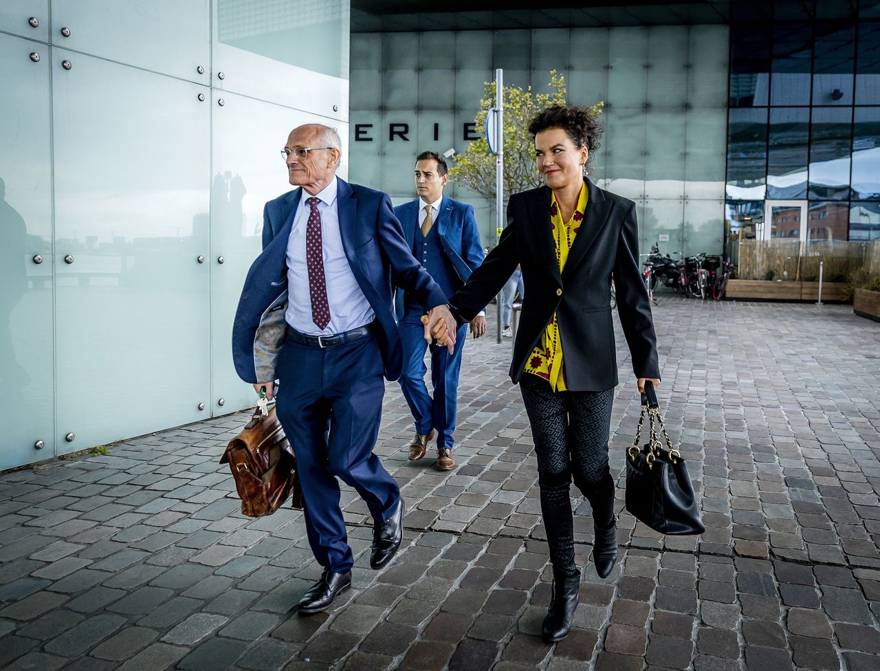 Gerard Sanderink samen met zijn echtgenote Rian van Rijbroek.