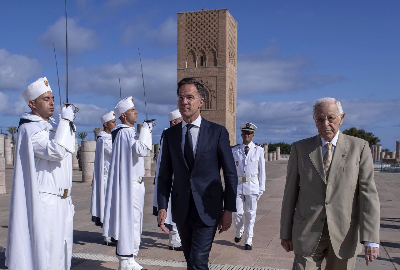 Premier Rutte woensdag bij het mausoleum voor koning Mohammed V.