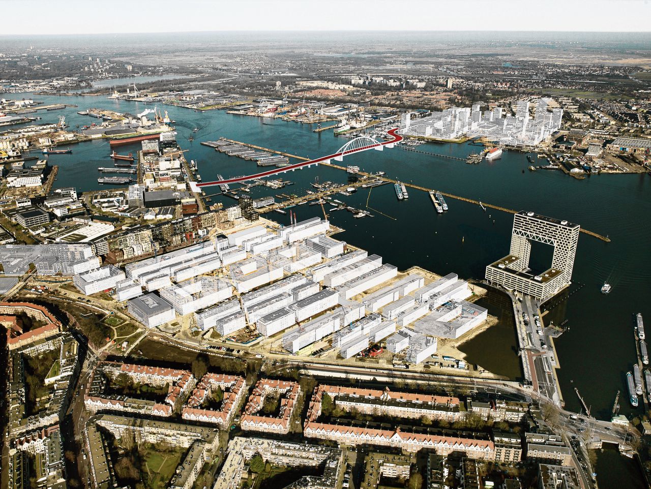 Nieuwbouwplannen in het Westelijk Havengebied in Amsterdam, met een nieuwe brug over het IJ.