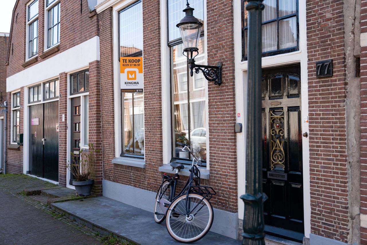 Een huis dat begin april te koop stond in Hoorn.