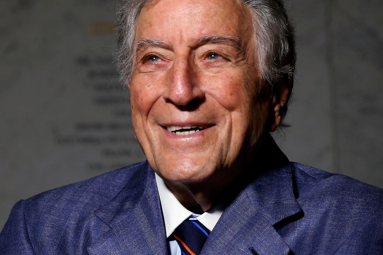 Tony Bennett trad op met grote artiesten zoals Frank Sinatra en Lady Gaga.