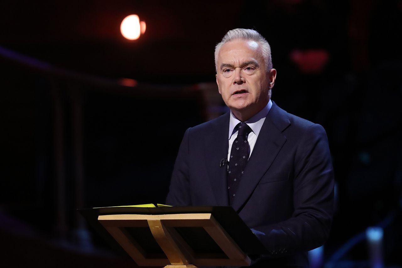 Huw Edwards is een van de bekendste presentatoren van de BBC.