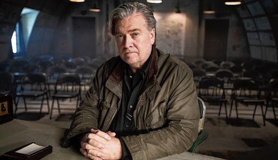 Steve Bannon, oud-campagnestrateeg van Donald Trump, spiegelt zich aan de buitenbeentjes in oude Hollywood-films.