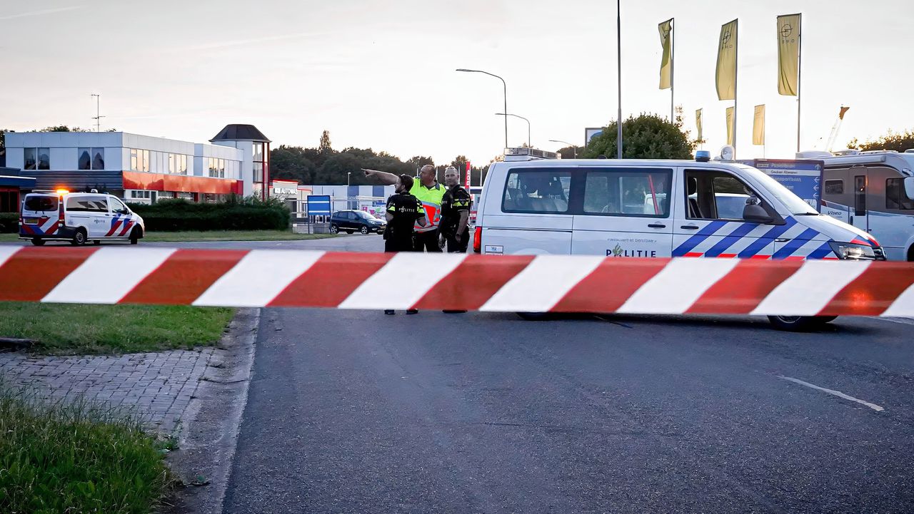 Politieafzetting na een melding van een schietpartij op een industrieterrein in Winschoten.