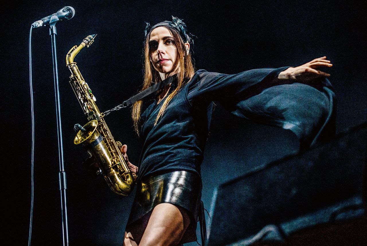 PJ Harvey op Down the Rabbit Hole, in 2016.