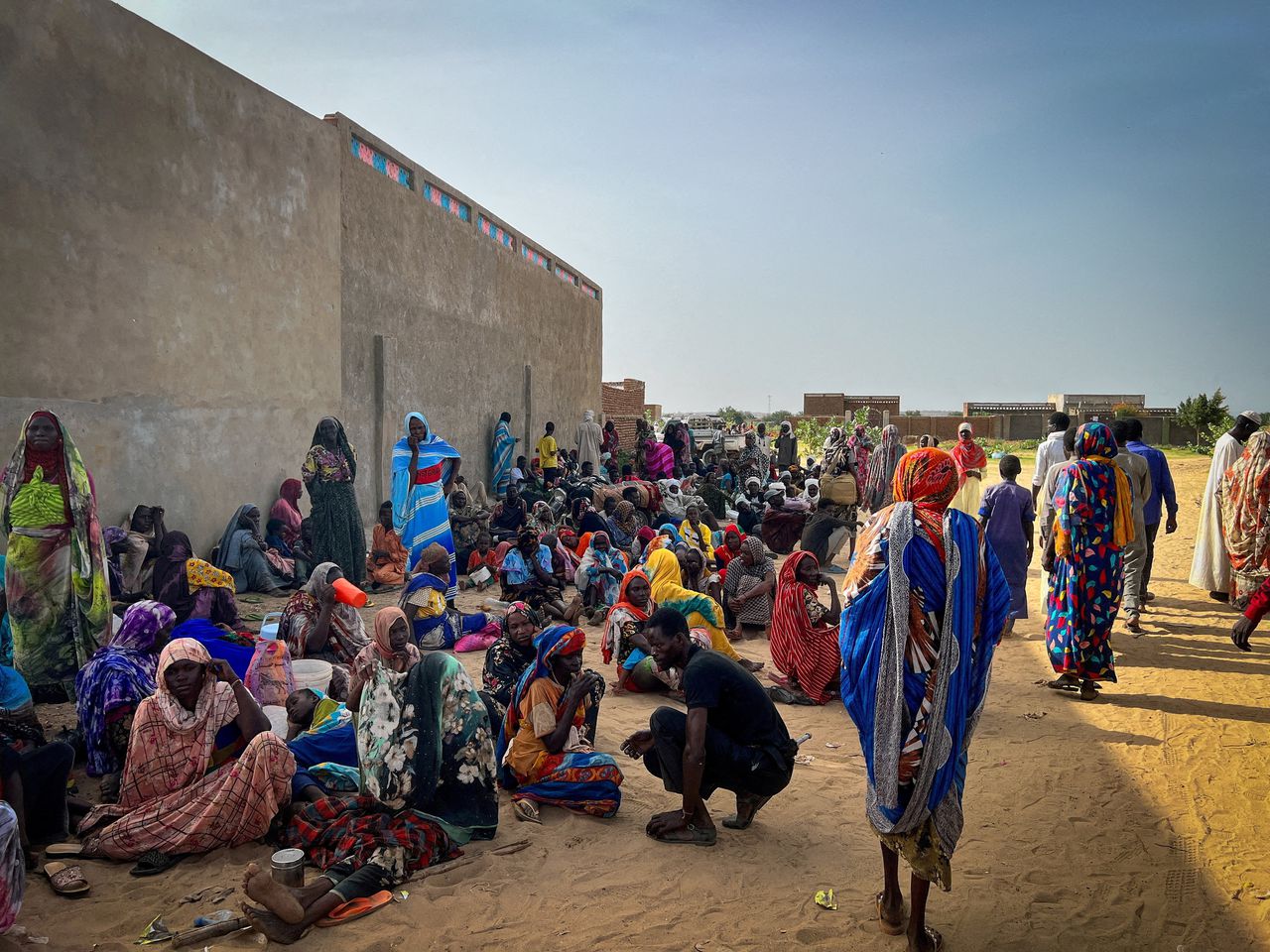 Soedanezen die vanuit West-Darfur naar buurland Tsjaad zijn gevlucht.