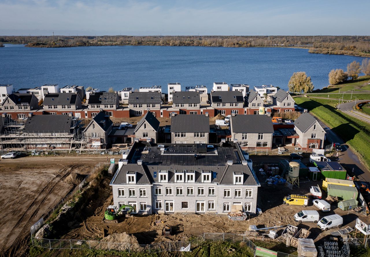 Seniorenwoningen in aanbouw voor mensen met dementie.