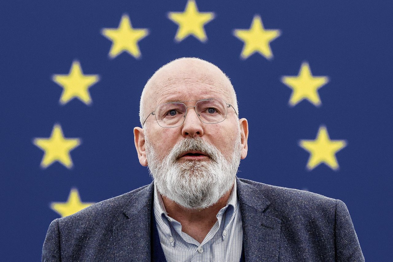 Frans Timmermans tijdens een zitting van het Europees Parlement over CO2-emissienormen voor auto’s en bestelwagens in Straatsburg, in februari dit jaar