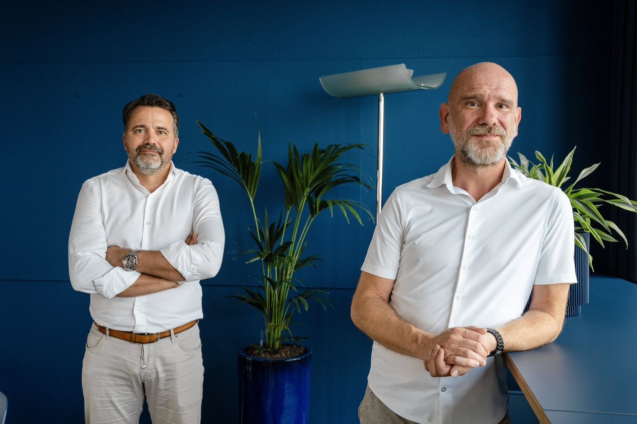 Algemeen directeur Guy Vroemen (links) en medisch directeur Guy Schulpen van Co-Med.