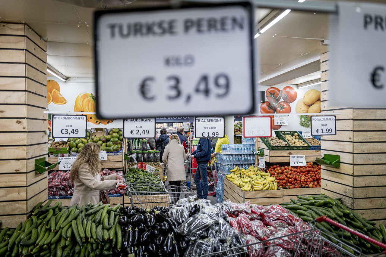 Ook in supermarkten is de prijstoename voor consumenten het afgelopen jaar goed merkbaar.