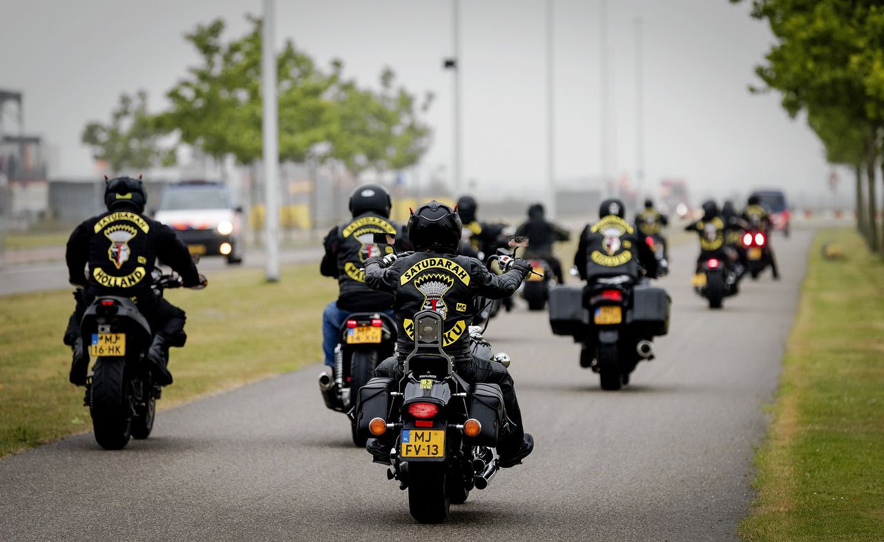 Leden van Satudarah op weg naar een uitspraak over het verbod van hun motorclub.